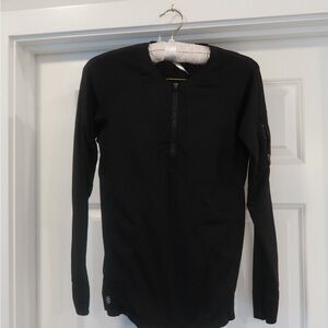 Athleta Women's Black Long Sleeve Top